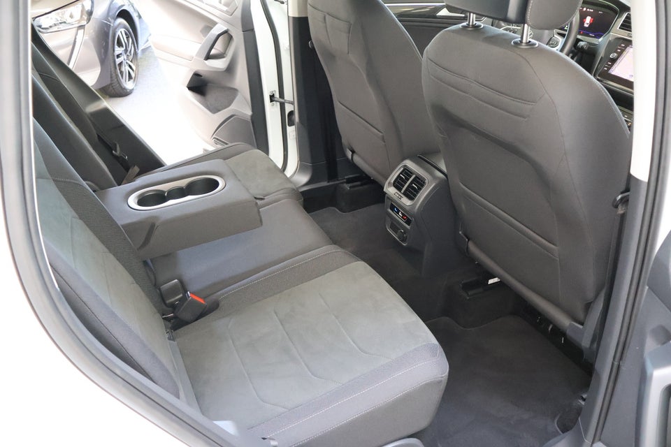 VW Tiguan 1,4 eHybrid Elegance DSG 5d