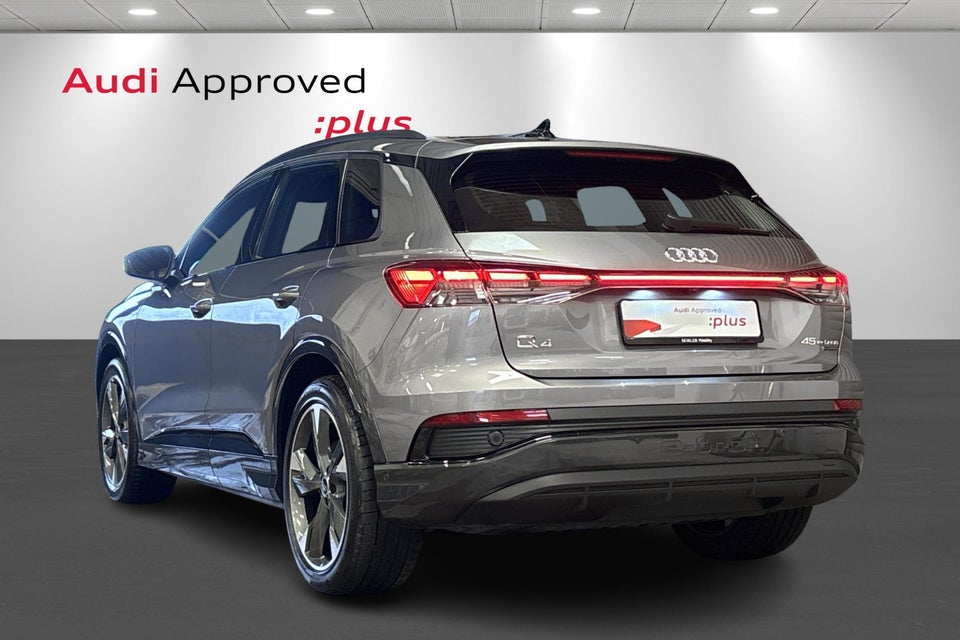 Audi Q4 e-tron 45 Ultra quattro 5d