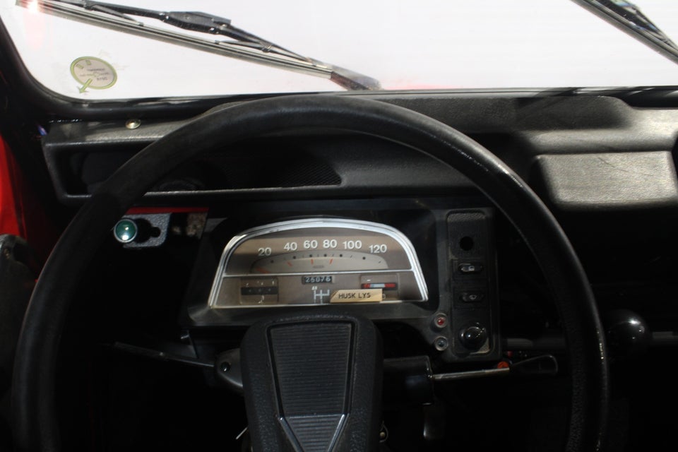 Citroën 2CV 0,6  4d