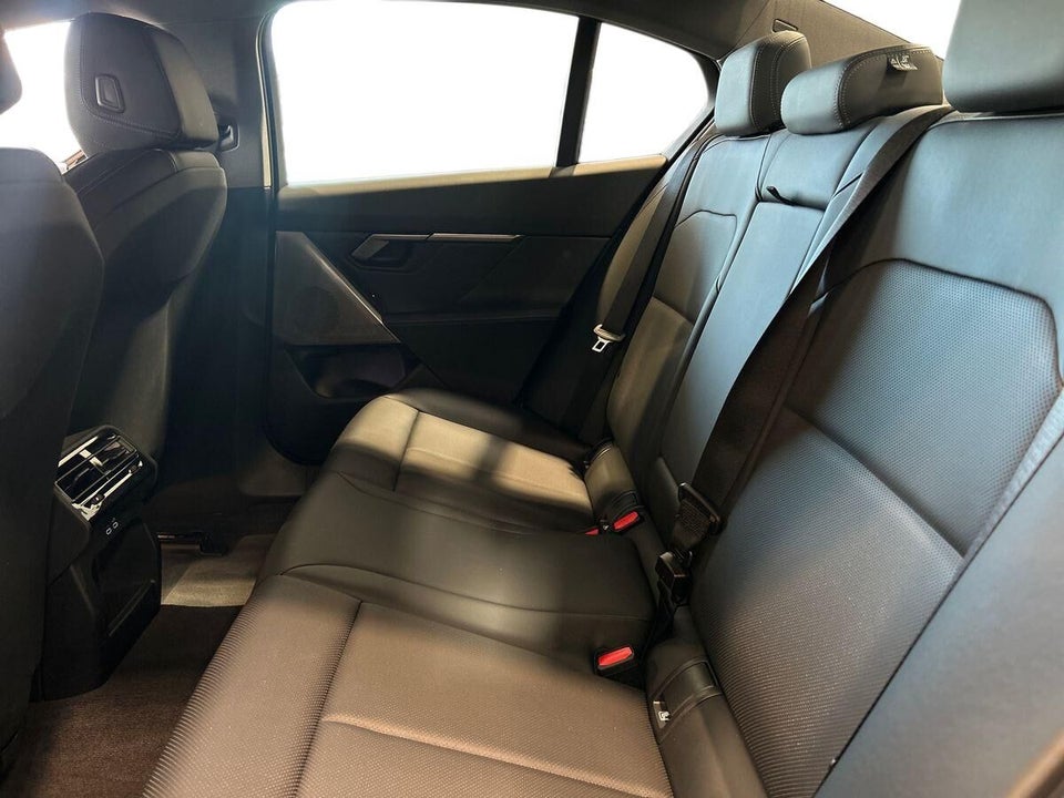 BMW i5 eDrive40 Sport Line 4d