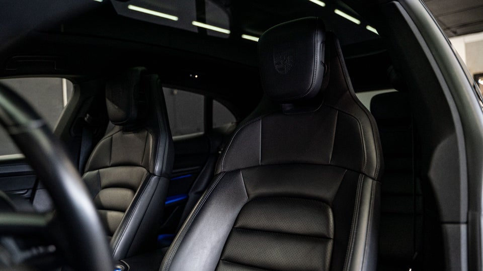 Porsche Taycan 4S Performance+ Cross Turismo 5d
