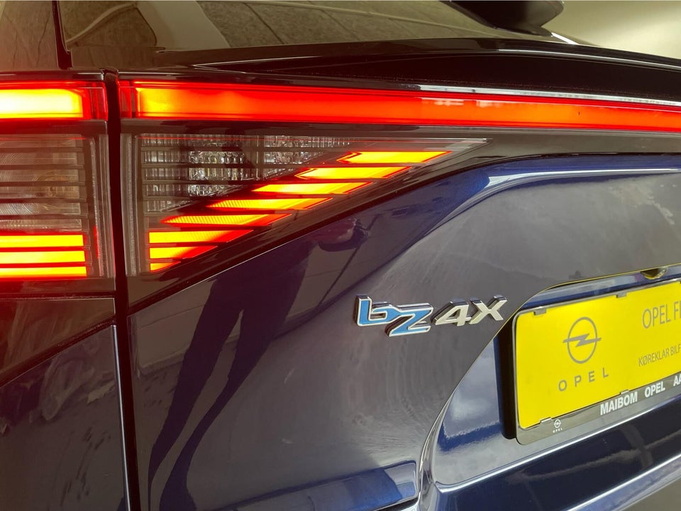 Toyota bZ4X Active 5d