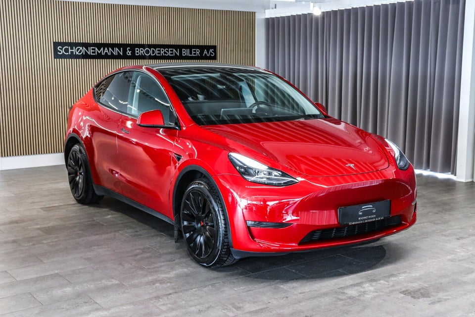 Tesla Model Y Long Range AWD 5d