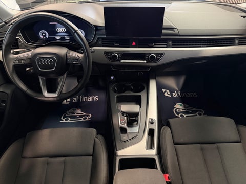 Audi A4 2023 — miniature 12