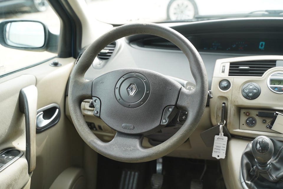 Renault Grand Scenic I 2,0 Authentique 5d