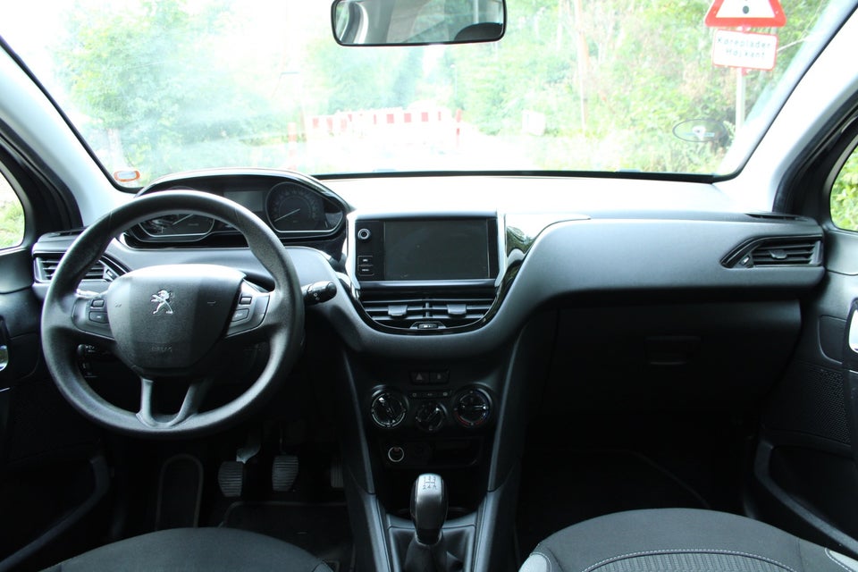 Peugeot 208 1,2 e-THP 110 Active 5d
