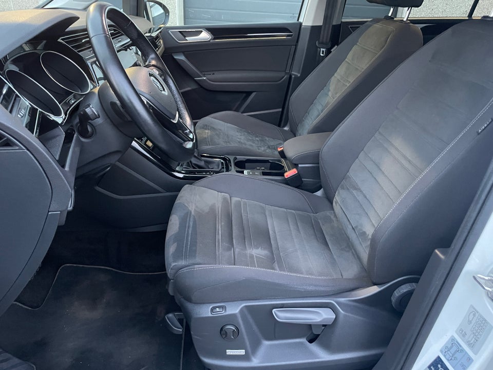 VW Touran 1,5 TSi 150 Highline DSG 7prs 5d