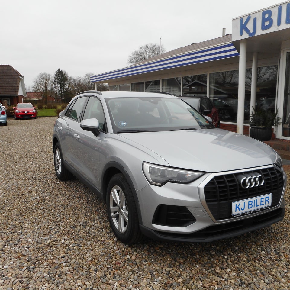 Audi Q3 35 TFSi Prestige S-tr. 5d