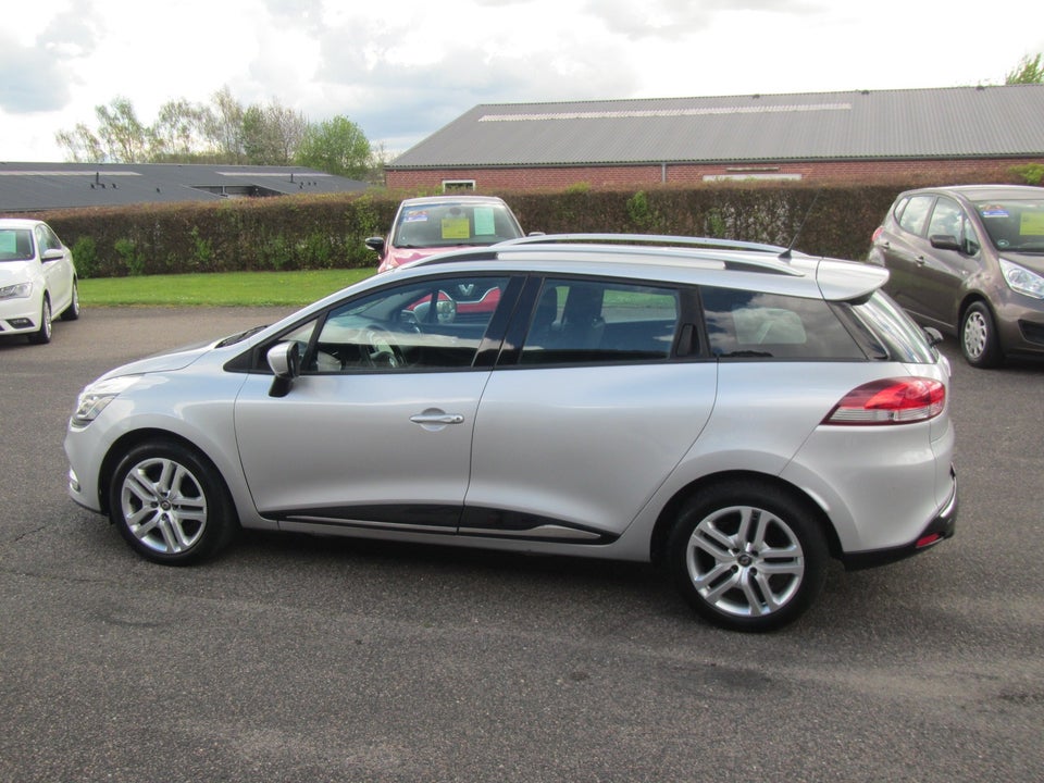 Renault Clio IV 0,9 TCe 90 Zen Sport Tourer 5d