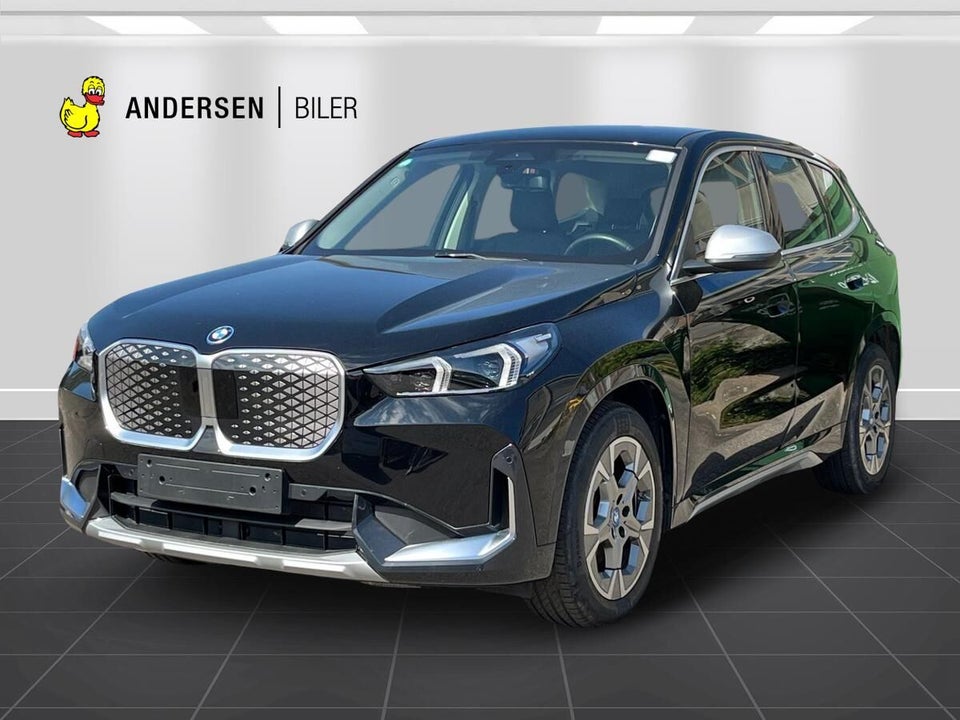 BMW iX1 eDrive20 X-Line 5d