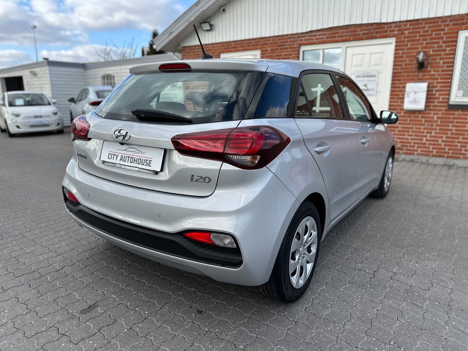 Hyundai i20 1,0 T-GDi Trend DCT 5d