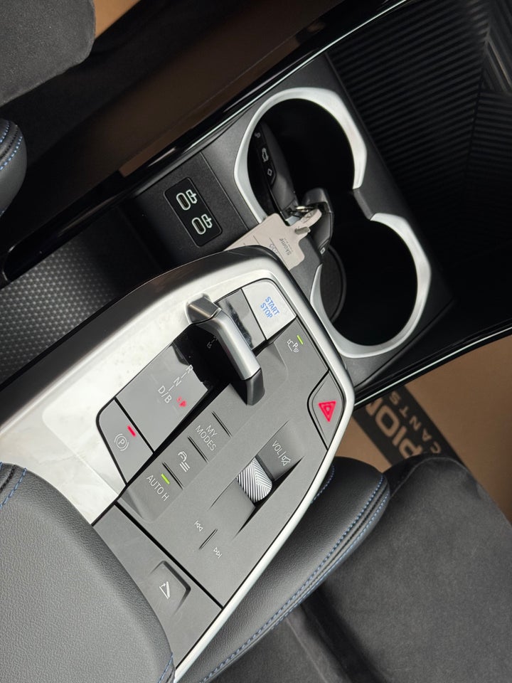 BMW iX2 eDrive20 M-Sport 5d