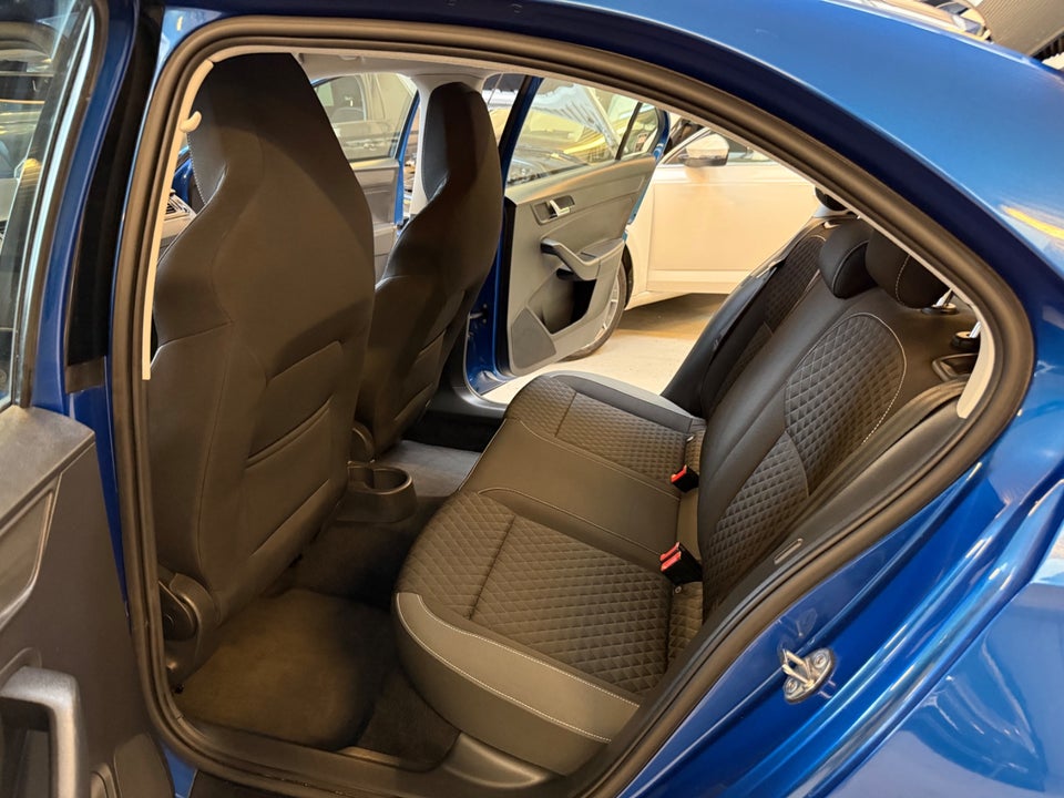 Skoda Rapid 1,2 TSi 90 Ambition 5d