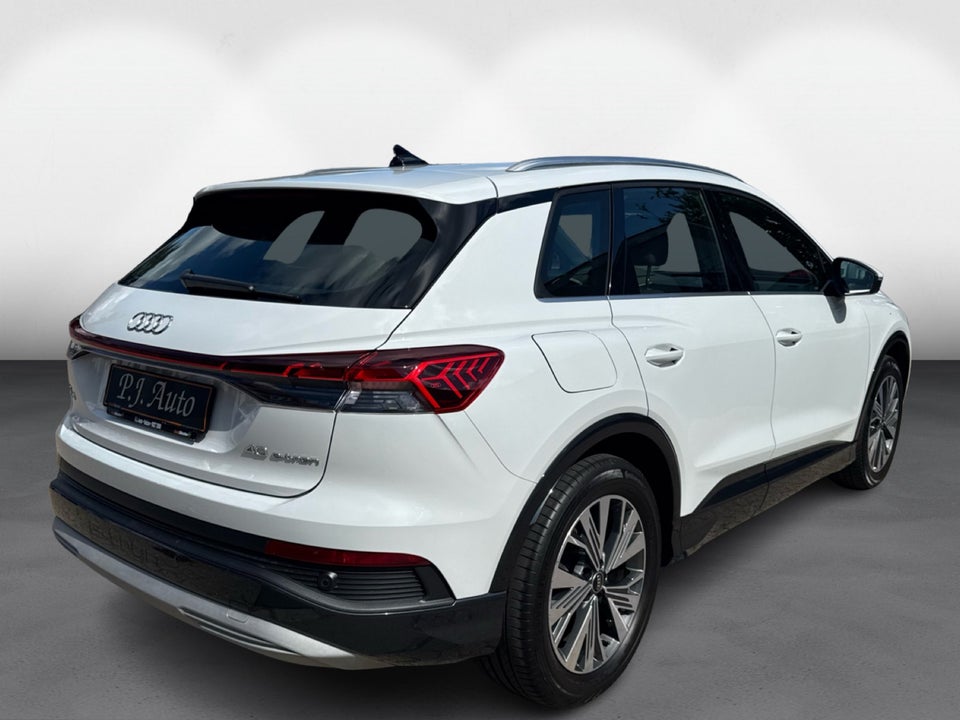 Audi Q4 e-tron 40 Advanced 5d