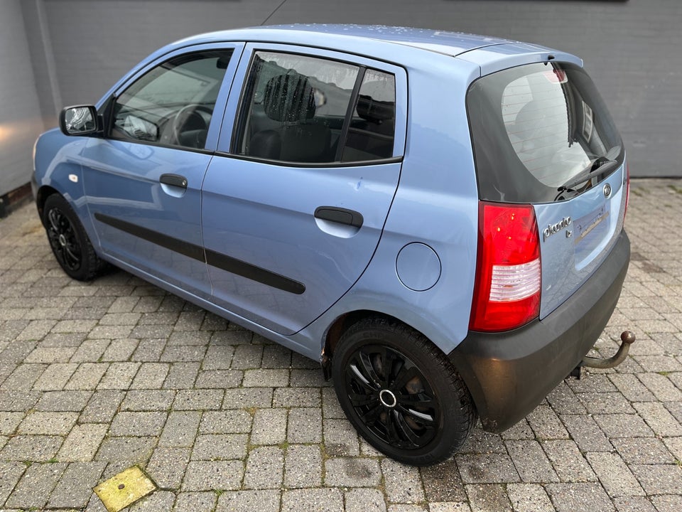 Kia Picanto 1,0 EX 5d