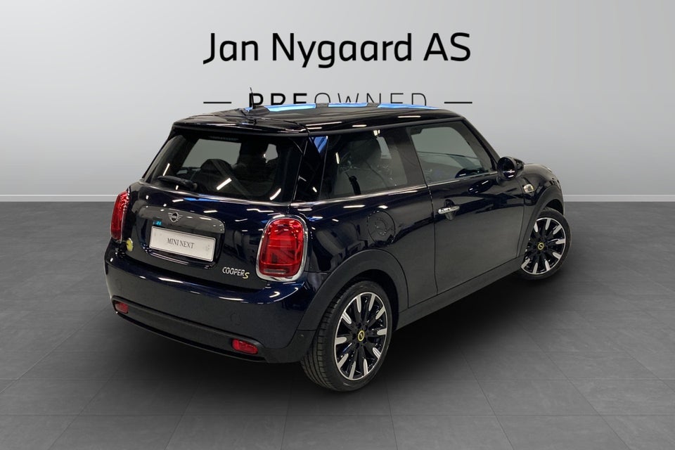 MINI Cooper SE Maximise 3d