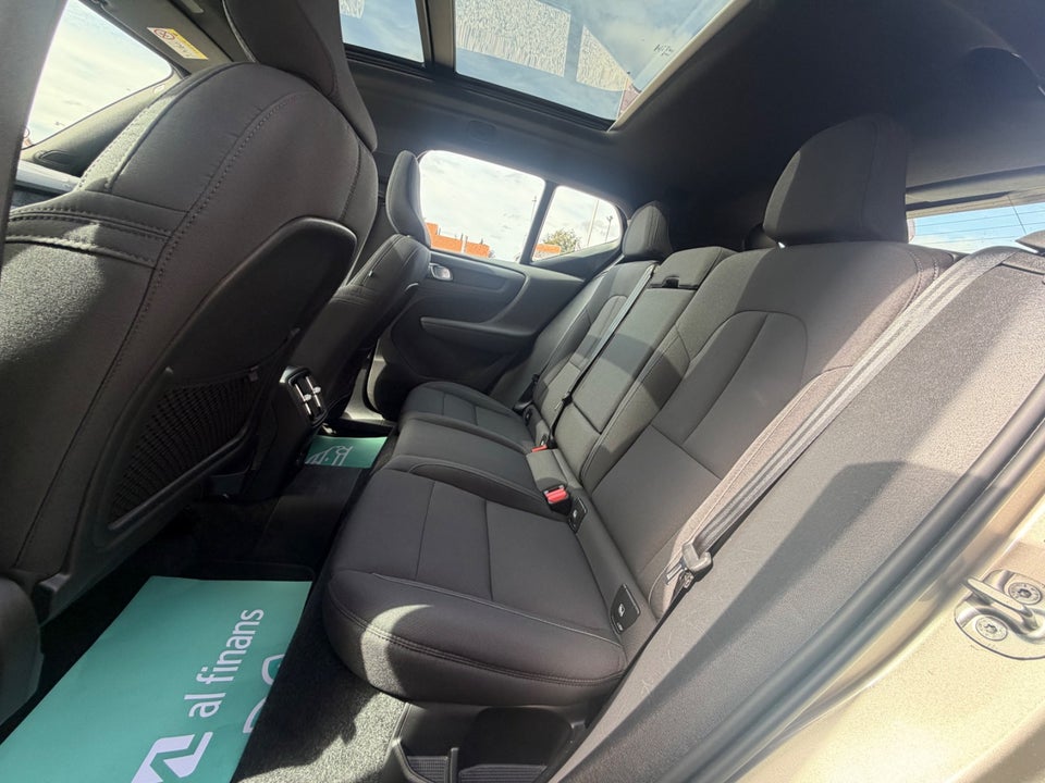 Volvo XC40 ReCharge Extended Range Ultimate 5d