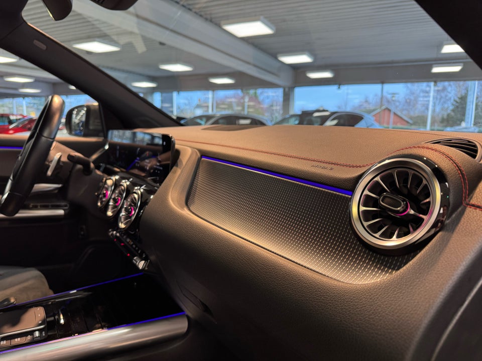 Mercedes EQA250 AMG Line 5d