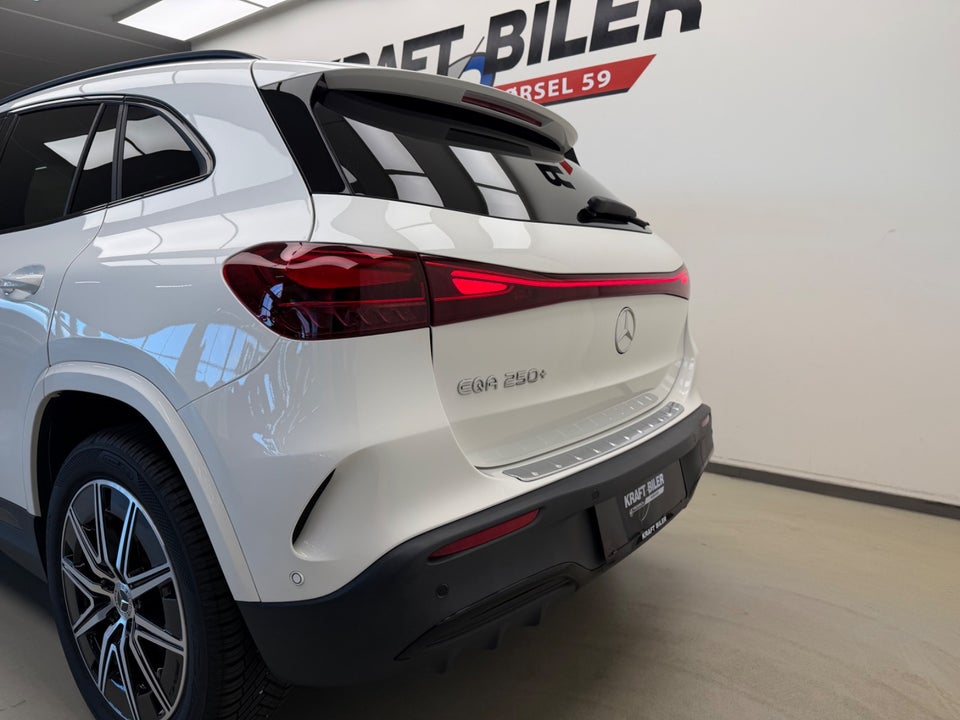 Mercedes EQA250+ AMG Line 5d