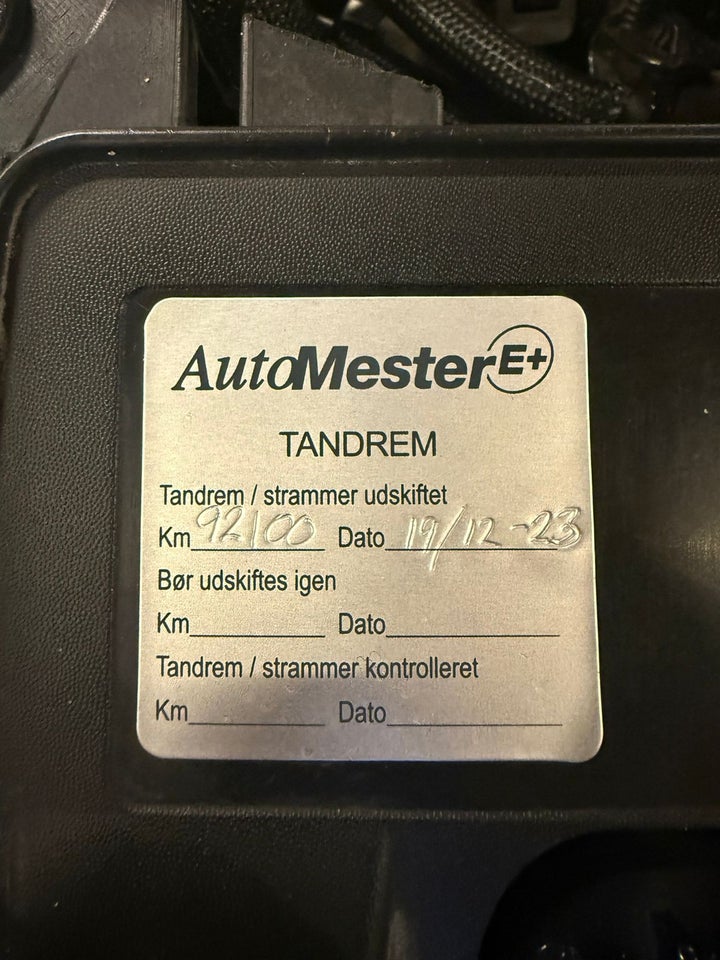 Renault Clio IV 1,5 dCi 90 Limited Sport Tourer 5d