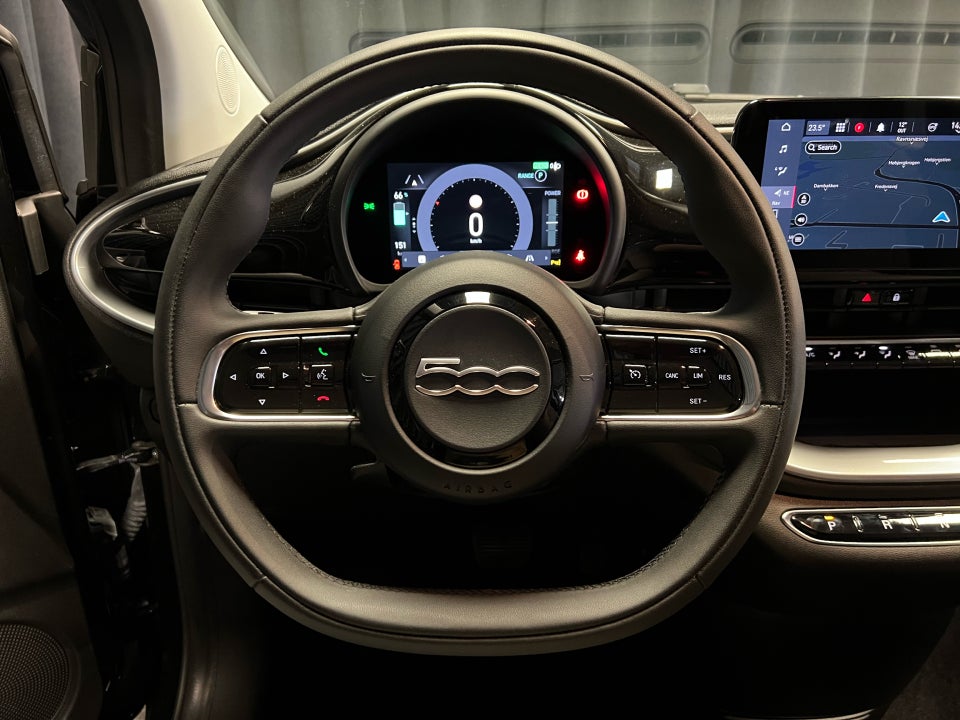 Fiat 500e 42 Icon 3d