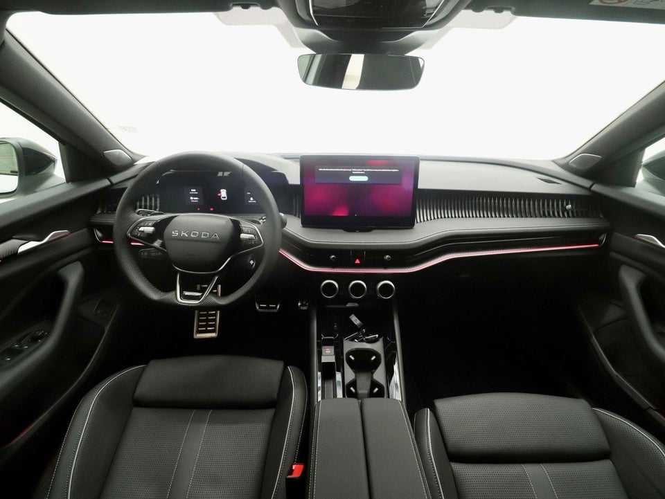 Skoda Superb 1,5 TSi iV Sportline Combi DSG 5d