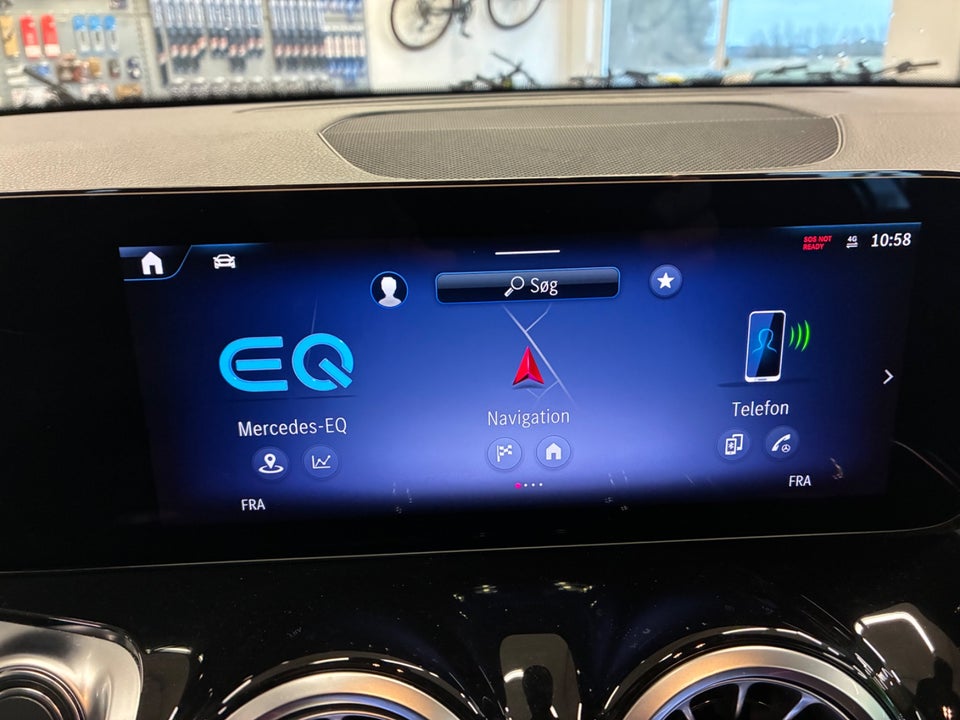 Mercedes EQB300 Progressive Advance 4Matic 5d