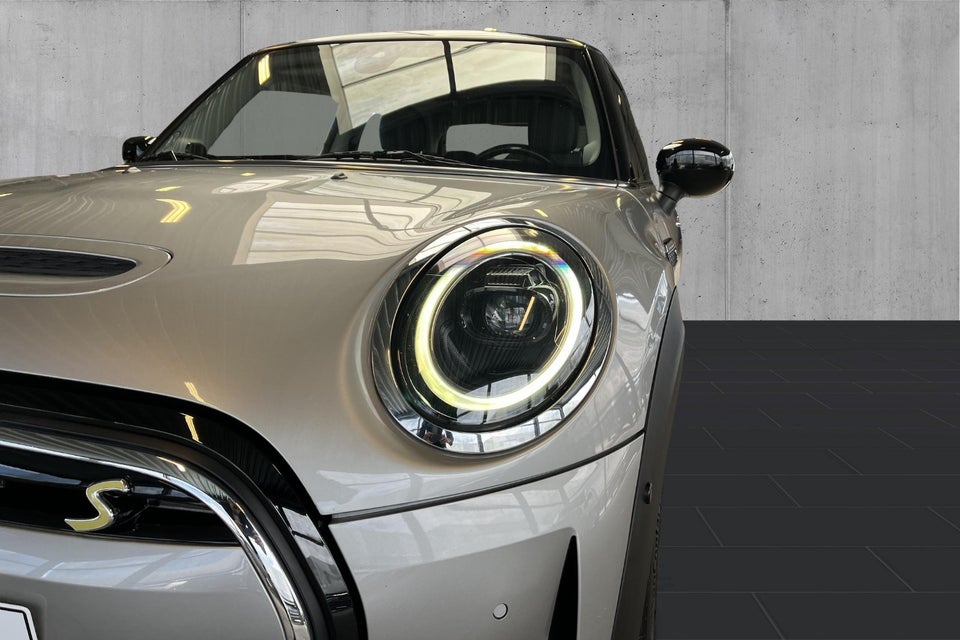 MINI Cooper SE Edition Premium Plus 3d
