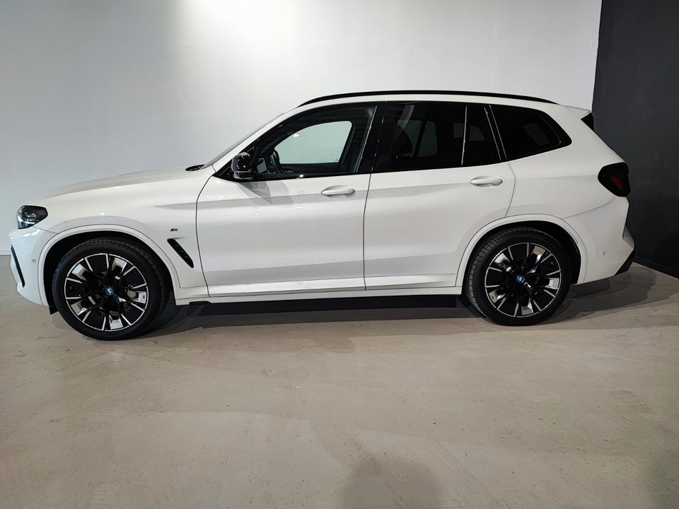 BMW iX3 Charged Plus M-Sport 5d