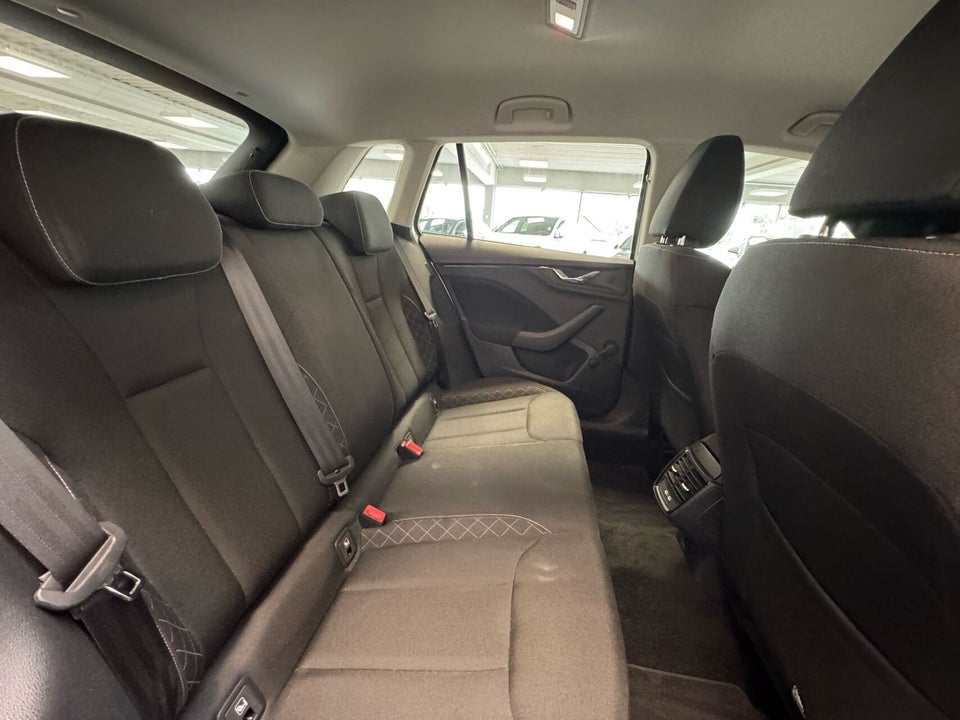 Skoda Kamiq 1,0 TSi 110 Tour de France DSG 5d