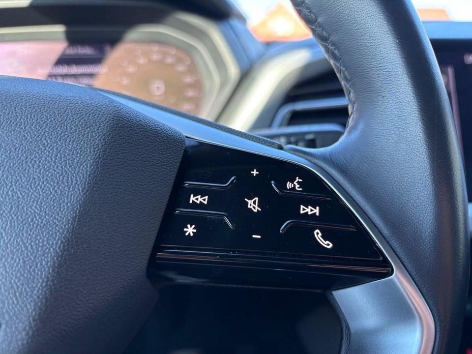 Audi Q4 e-tron 40 Advanced 5d