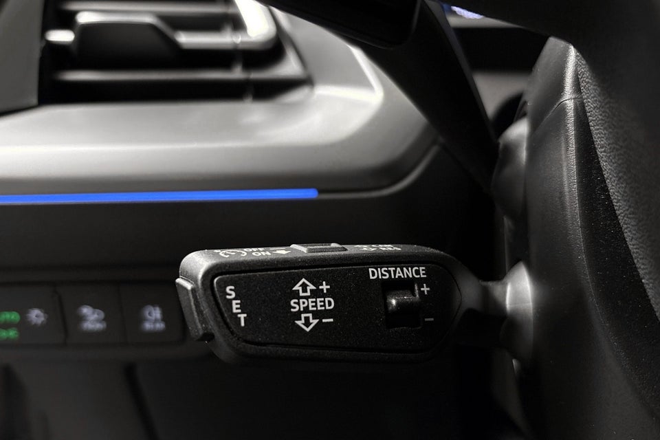 Audi Q4 e-tron 40 Attitude 5d