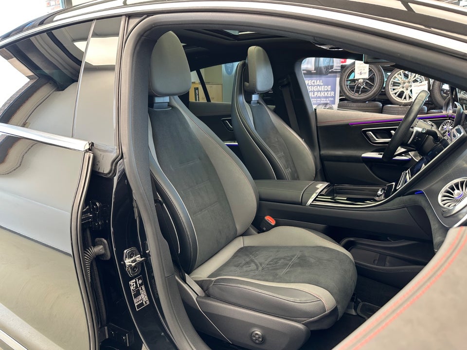 Mercedes EQE300 AMG Line 4d