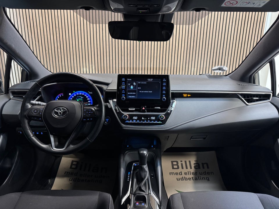 Toyota Corolla 1,8 Hybrid H3 Smart Touring Sports MDS 5d