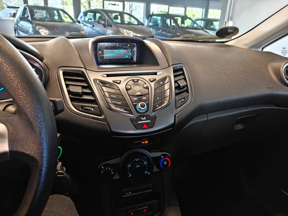 Ford Fiesta 1,0 65 Titanium 5d