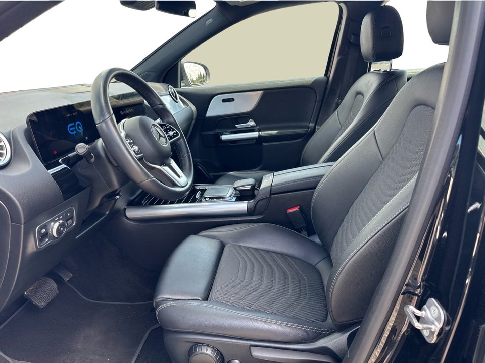Mercedes EQA250 5d