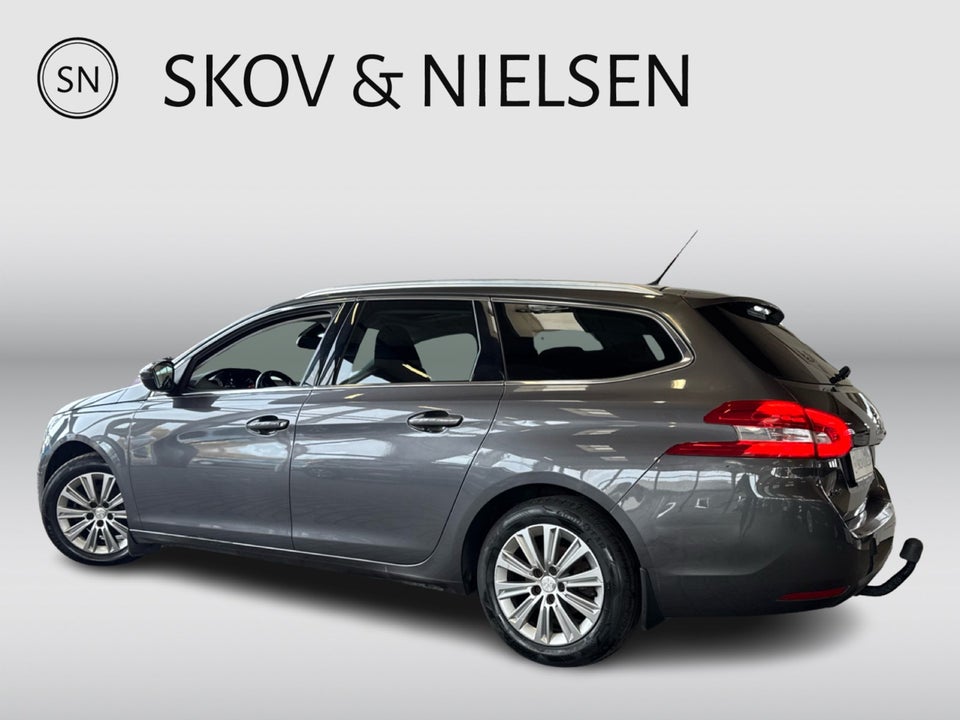 Peugeot 308 1,6 BlueHDi 120 Allure Sky SW 5d