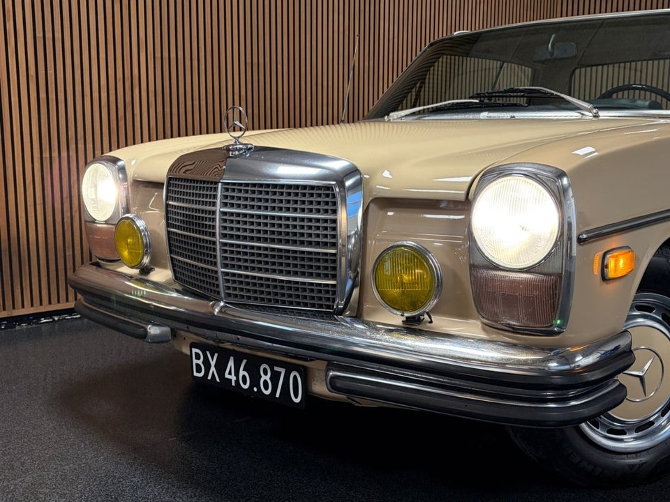 Mercedes 250 CE 2,5 Coupé aut. 2d