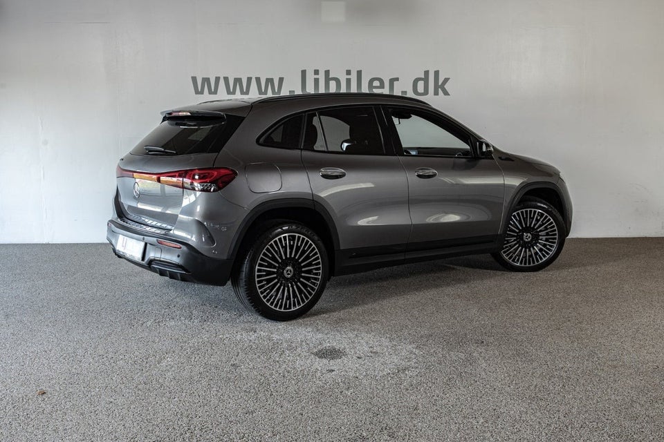 Mercedes EQA250 AMG Line 5d