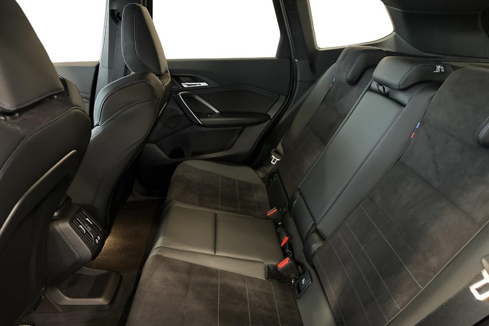 BMW iX1 eDrive20 M-Sport 5d