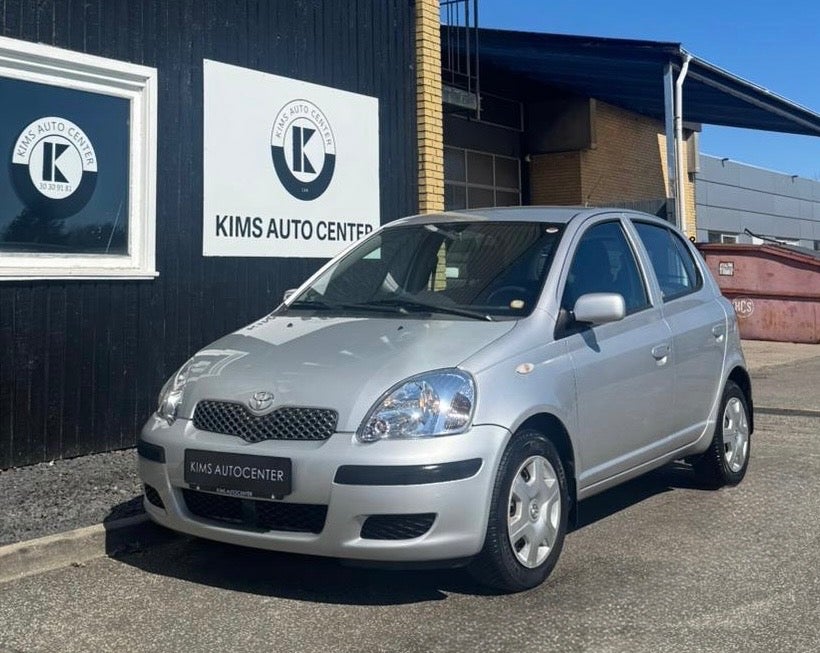 Toyota Yaris 1,0 Sol MMT 5d