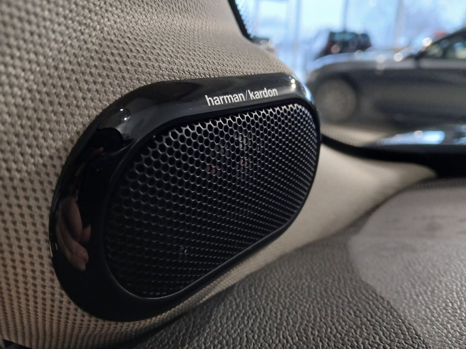 MINI Cooper SE Yours Trim 3d