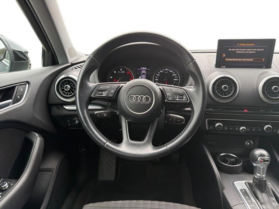 Audi A3 30 TDi Sport Limited Sportback S-tr. 5d