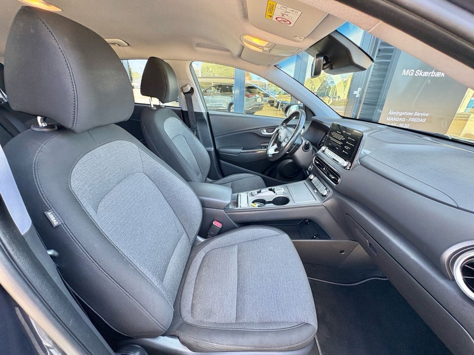 Hyundai Kona 64 EV Advanced 5d