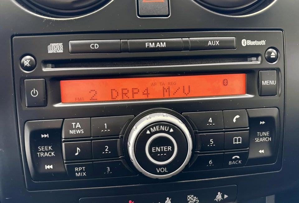 Nissan Qashqai 1,6 Tekna 5d