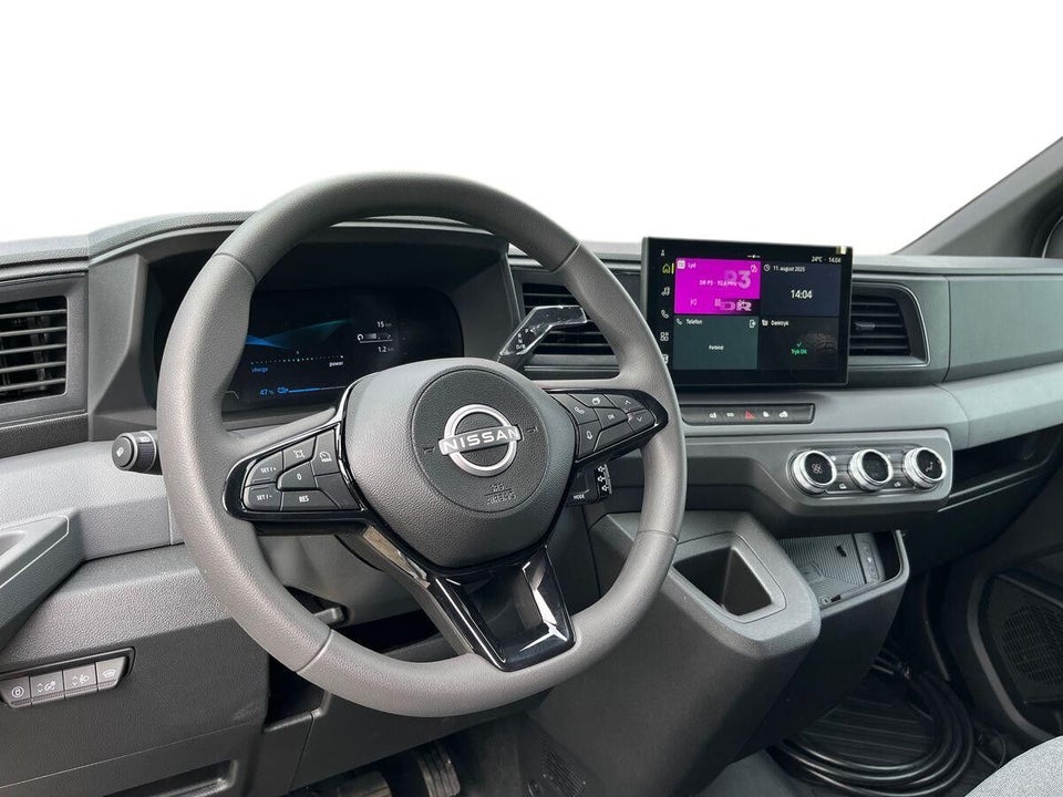 Nissan Interstar 87 L2H2 Tekna