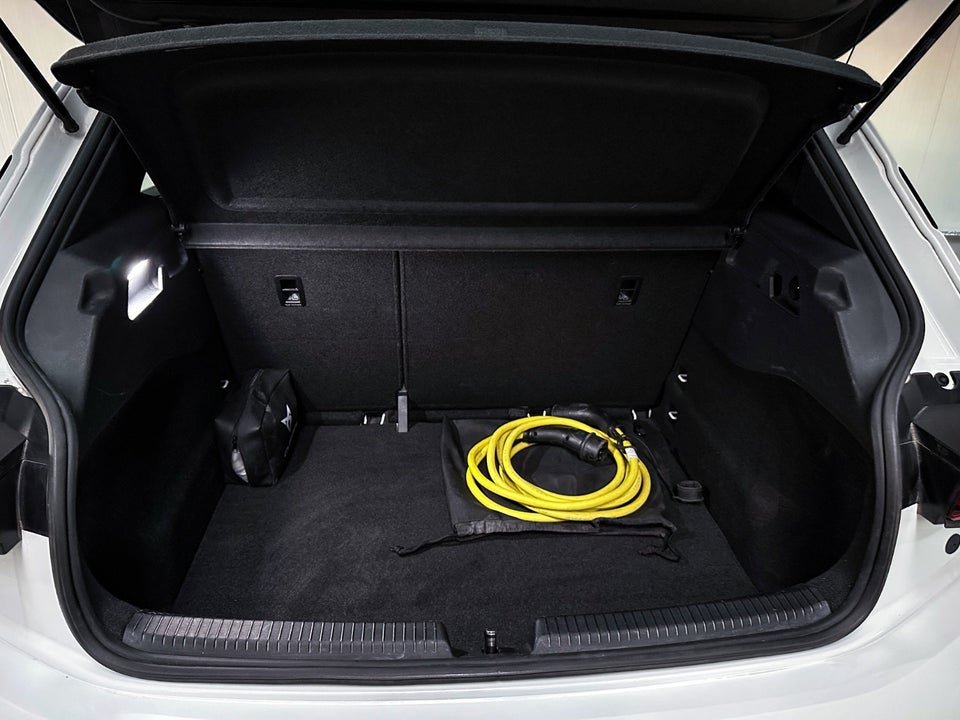 Cupra Born 58 High 5d