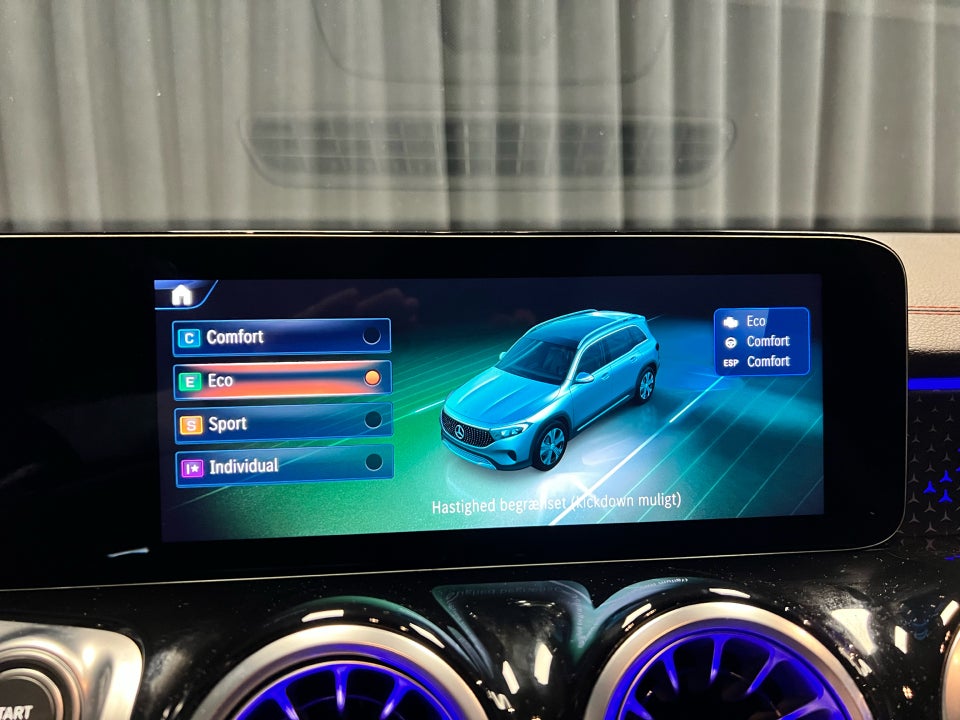 Mercedes EQB250+ AMG Line 5d