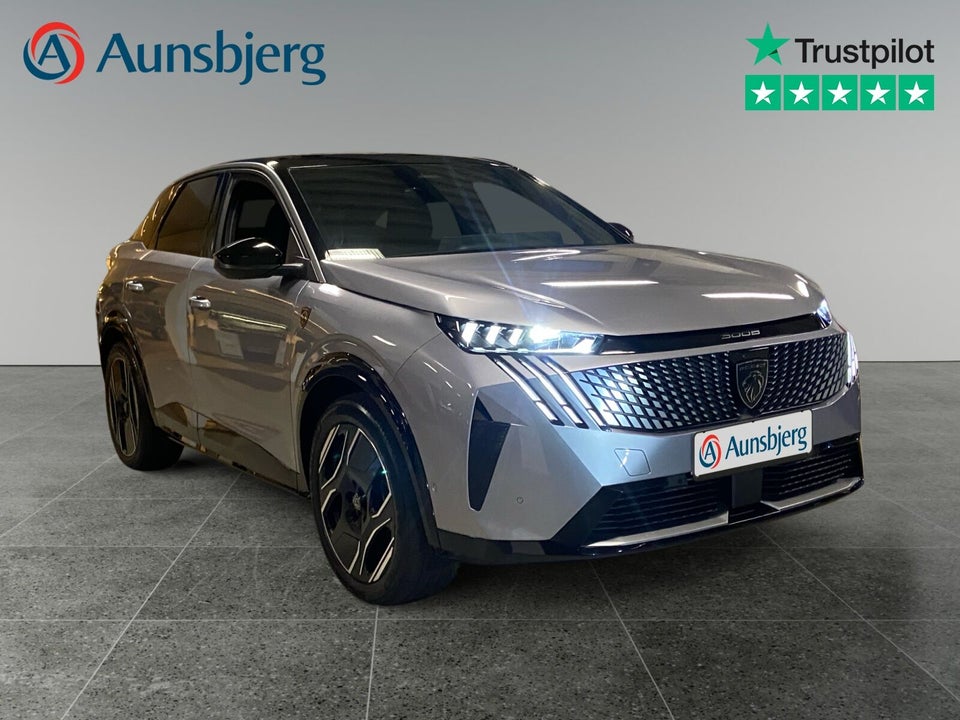 Peugeot e-3008 77 GT Pack 5d