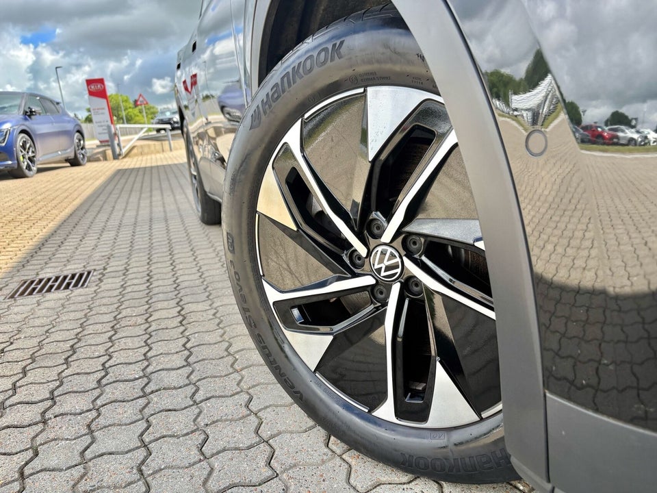 VW ID.4 77 Pro 5d